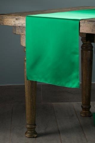 Matte Lamour Emerald table runner